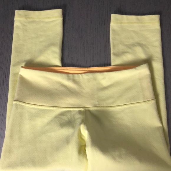 rara Lululemon Wunder Under yellow  cotton size 4 - Picture 2 of 7